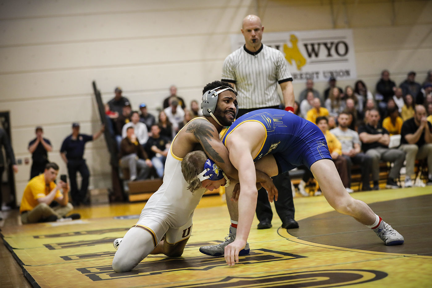 UW Wrestling